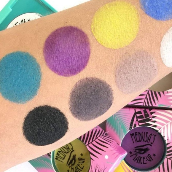 💎Host Pick💎🌟💙KEY LARGO Medusa Matte Eye Single NWT - Picture 5 of 8